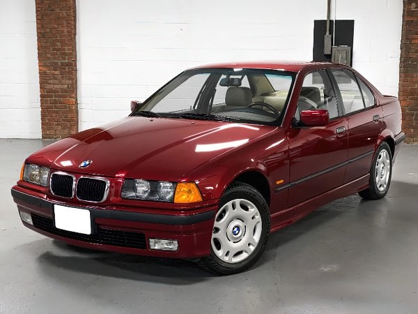 225 E 36